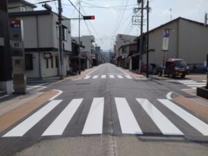 市道本町線歩行空間舗装修繕工事